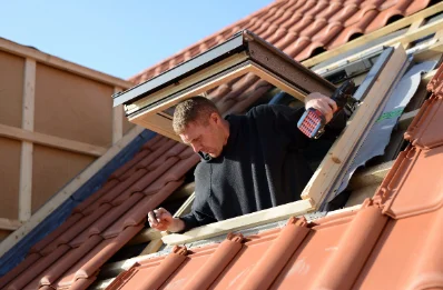 Pose de fenêtres de toit Velux à Saleignes
